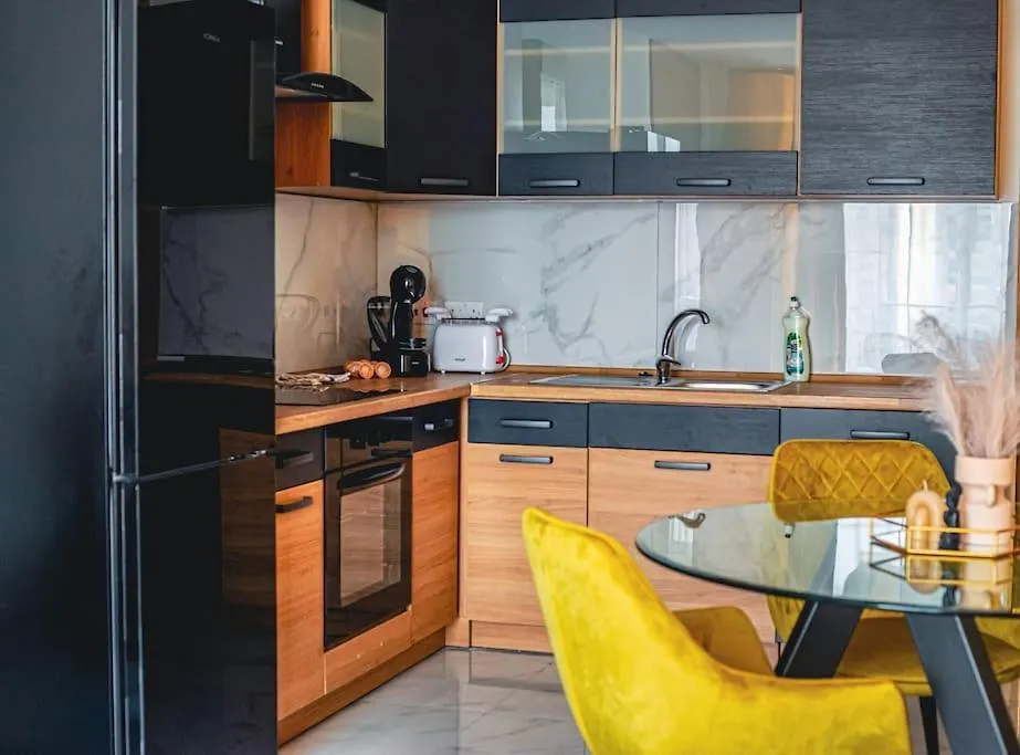 Stylish Seafront Spinola Apartment St. Julian's