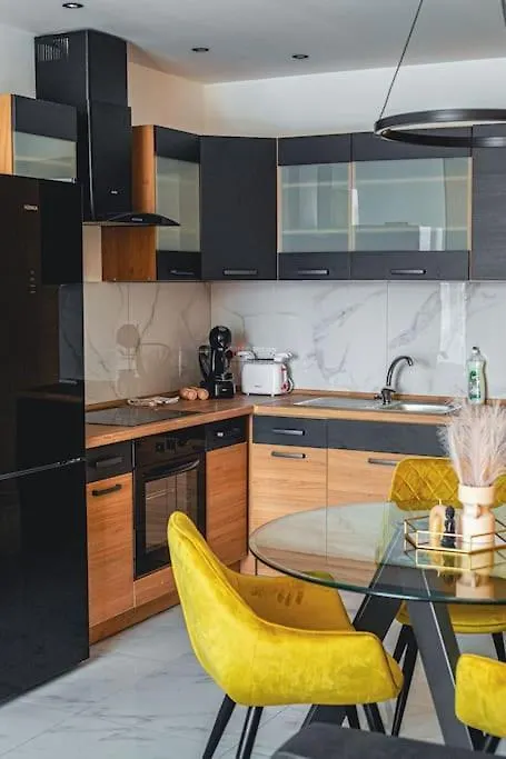 Stylish Seafront Spinola Apartment St. Julian's